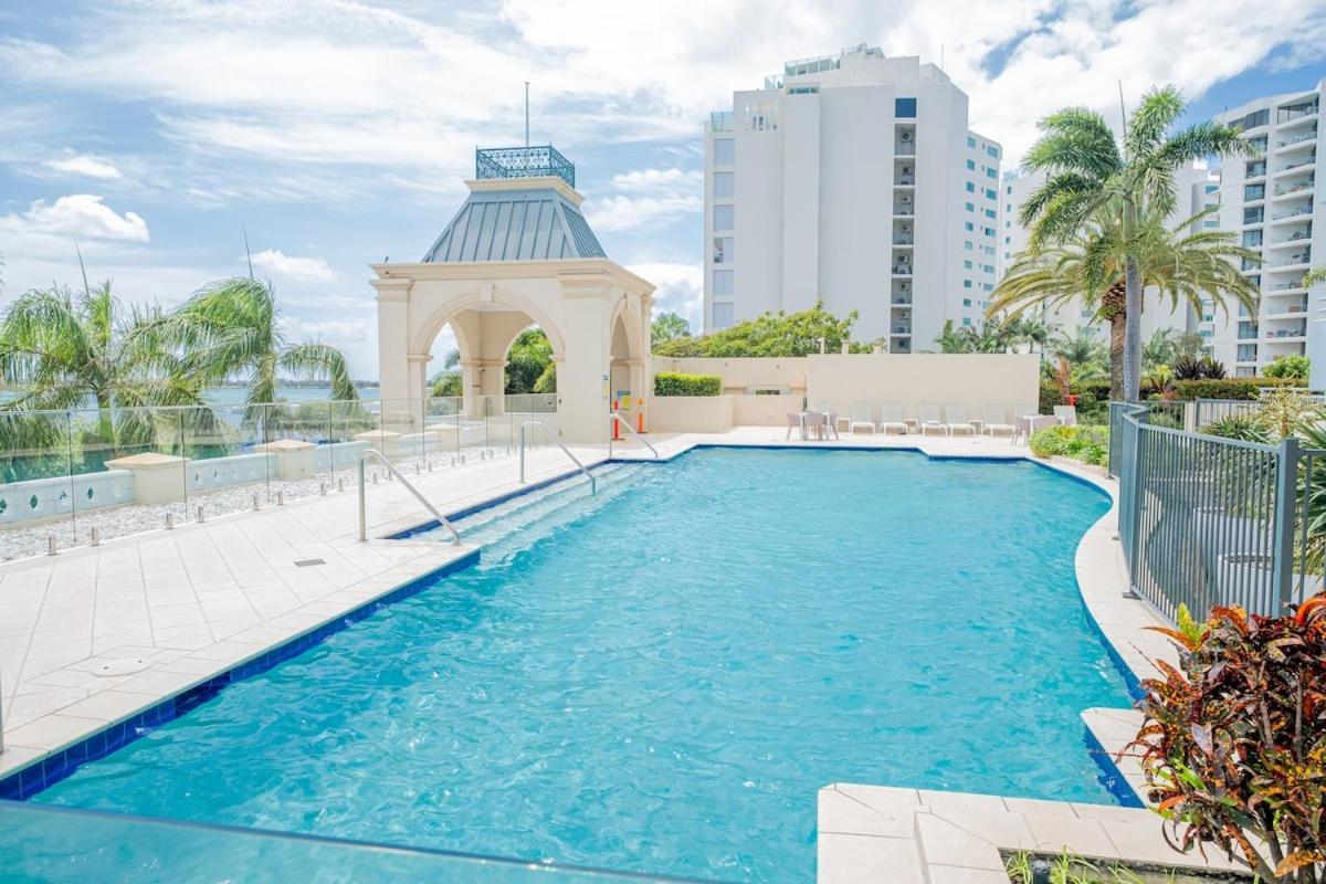 Waterfront 2br Retreat Pool Sauna *